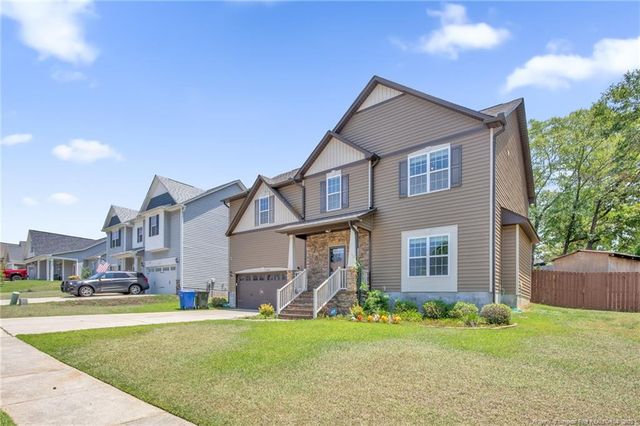 2279 Lakewell Circle, Fayetteville, NC 28306