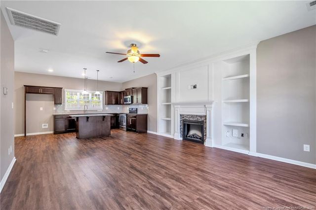 2279 Lakewell Circle, Fayetteville, NC 28306