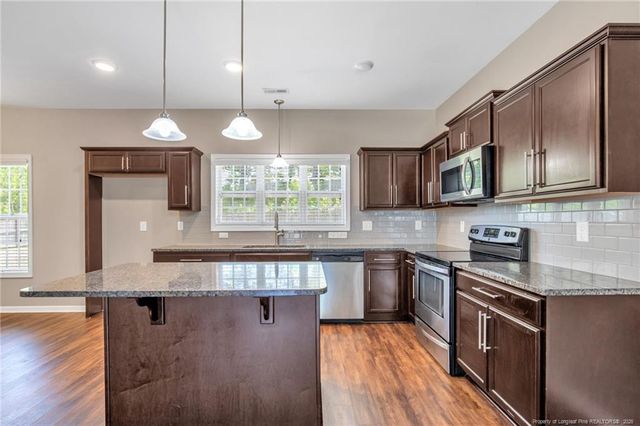 2279 Lakewell Circle, Fayetteville, NC 28306