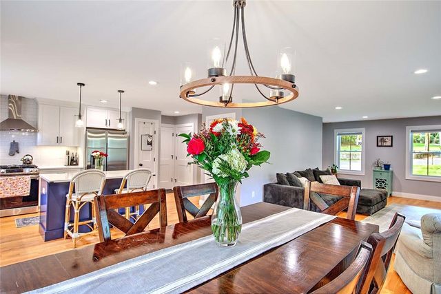 296 Twin Brook Lane, Coventry, RI 02816
