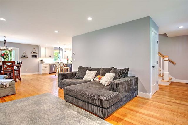 296 Twin Brook Lane, Coventry, RI 02816