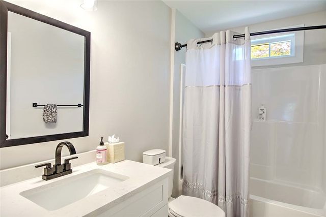 296 Twin Brook Lane, Coventry, RI 02816