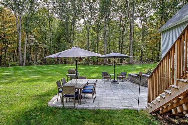 296 Twin Brook Lane, Coventry, RI 02816