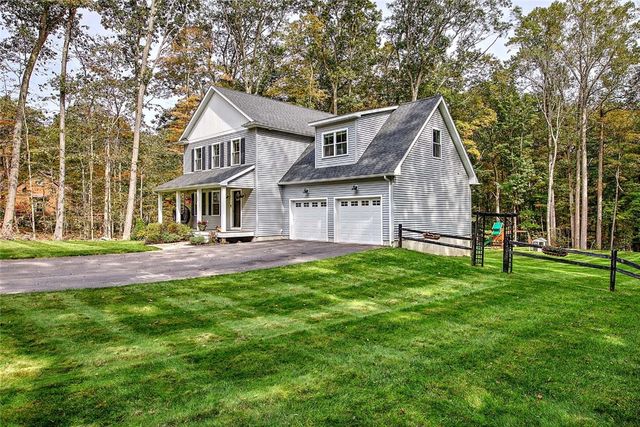 296 Twin Brook Lane, Coventry, RI 02816