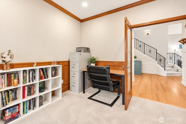 8218 NE 187th Way, Kenmore, WA 98028