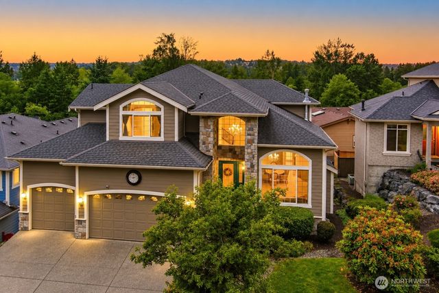 8218 NE 187th Way, Kenmore, WA 98028