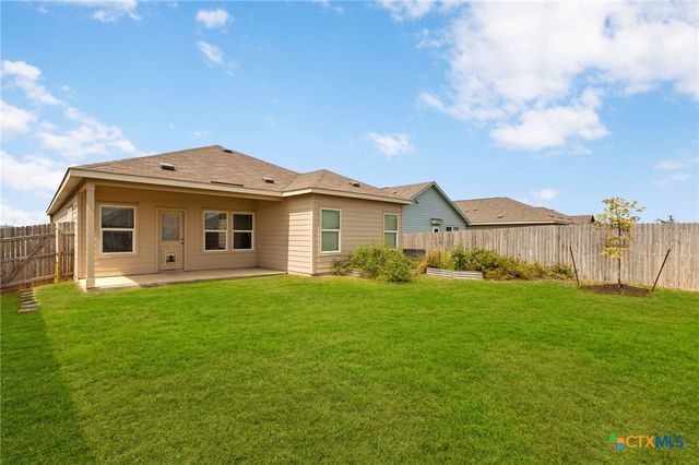 9020 Saint Jerome, Seguin, TX 78155