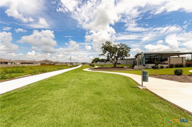 9020 Saint Jerome, Seguin, TX 78155