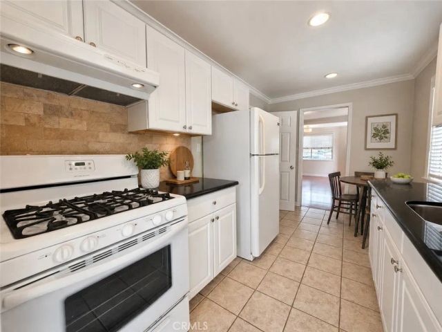 2224 Arlington Avenue, Torrance, CA 90501