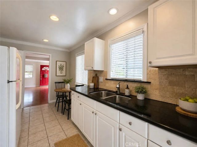 2224 Arlington Avenue, Torrance, CA 90501