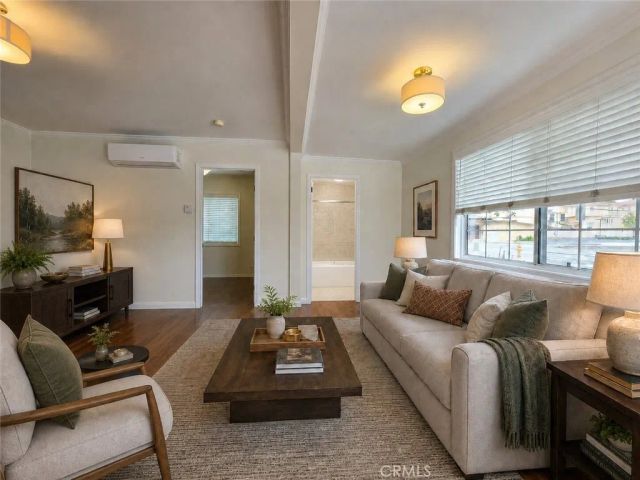 2224 Arlington Avenue, Torrance, CA 90501