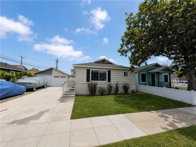 2224 Arlington Avenue, Torrance, CA 90501