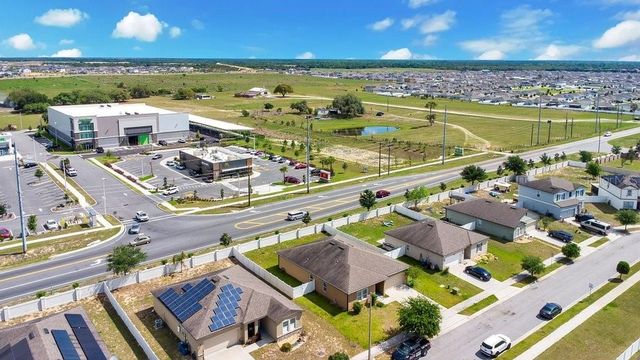 258 HIDDEN LAKE LOOP, Haines City, FL 33844