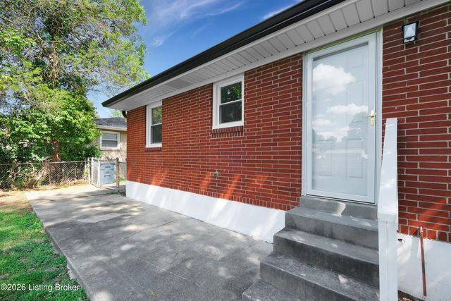 4004 Melda Ln, Louisville, KY 40219