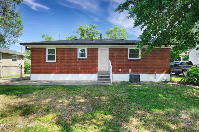 4004 Melda Ln, Louisville, KY 40219