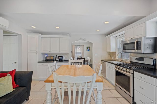 865 Church Street, Baldwin, NY 11510