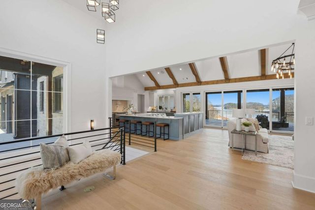 8510 Blue Heron Drive, Gainesville, GA 30506