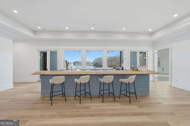 8510 Blue Heron Drive, Gainesville, GA 30506