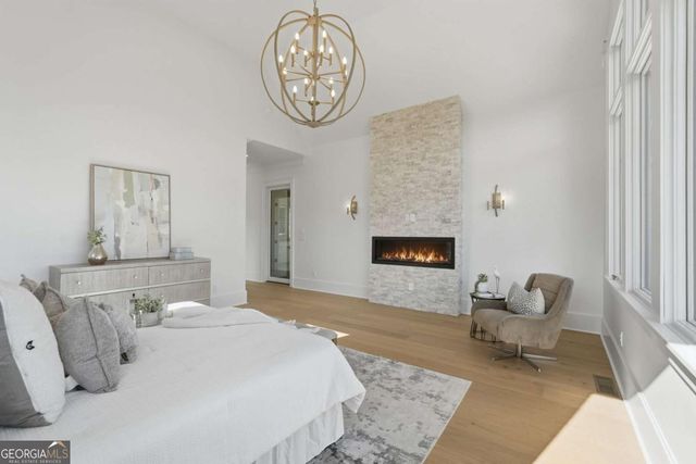 8510 Blue Heron Drive, Gainesville, GA 30506