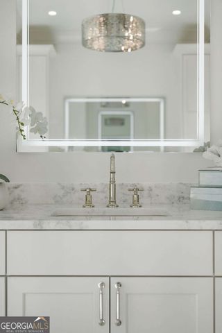 8510 Blue Heron Drive, Gainesville, GA 30506