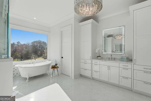 8510 Blue Heron Drive, Gainesville, GA 30506