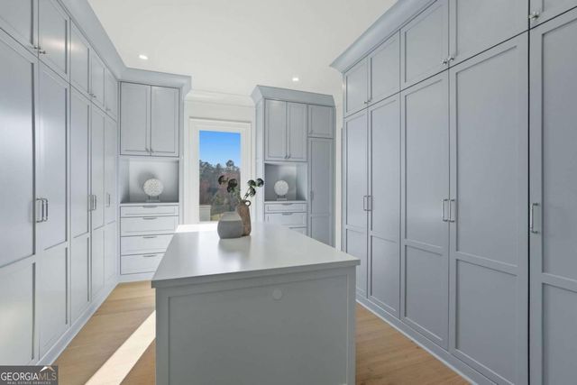 8510 Blue Heron Drive, Gainesville, GA 30506