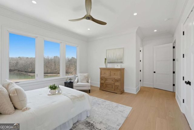 8510 Blue Heron Drive, Gainesville, GA 30506