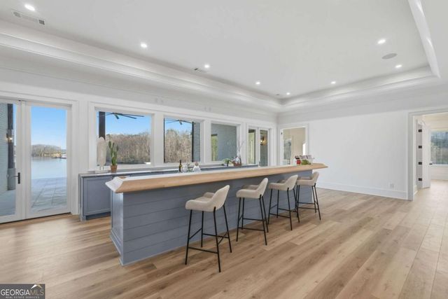 8510 Blue Heron Drive, Gainesville, GA 30506