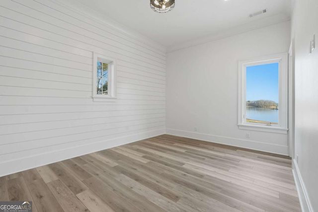 8510 Blue Heron Drive, Gainesville, GA 30506