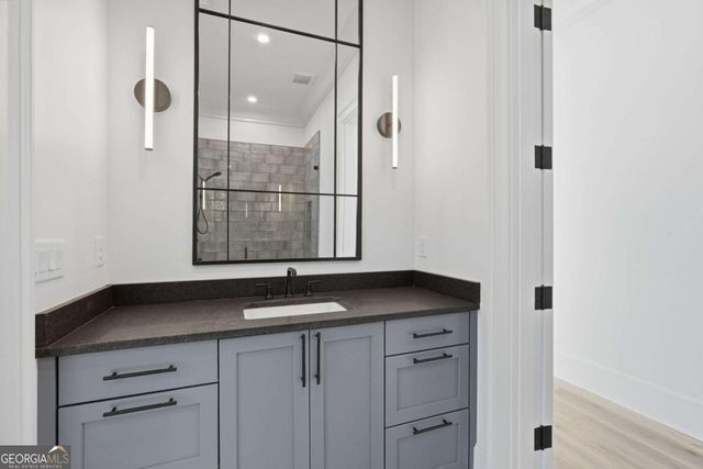 8510 Blue Heron Drive, Gainesville, GA 30506