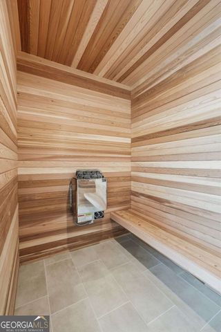 8510 Blue Heron Drive, Gainesville, GA 30506