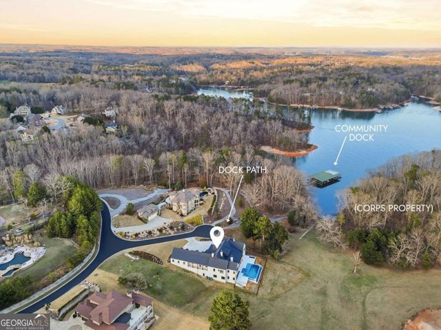 8510 Blue Heron Drive, Gainesville, GA 30506