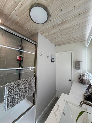 135 Woolsey Avenue, Glen Cove, NY 11542