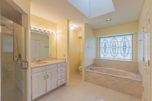 3901 Echo Hill Court, Arlington, TX 76001