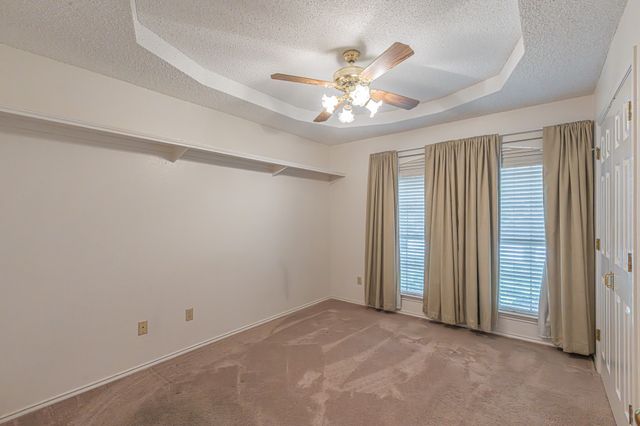 3901 Echo Hill Court, Arlington, TX 76001