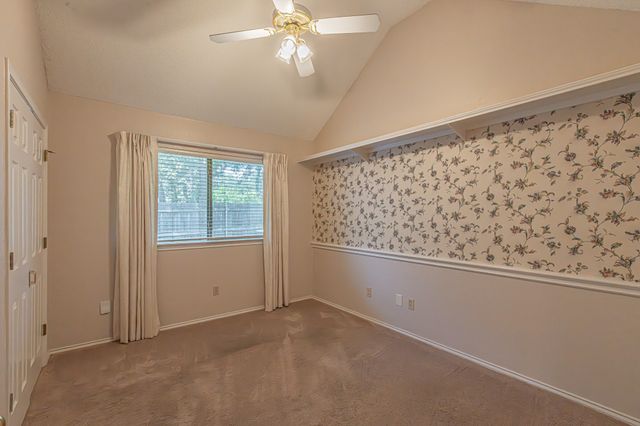 3901 Echo Hill Court, Arlington, TX 76001