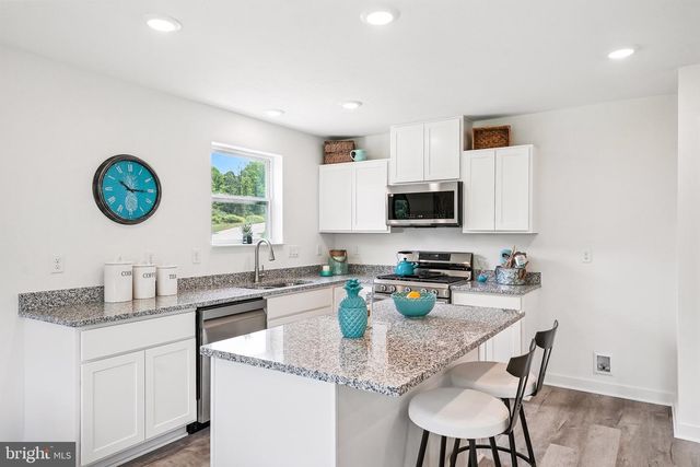 100 REGENT CIRCLE, Hagerstown, MD 21742