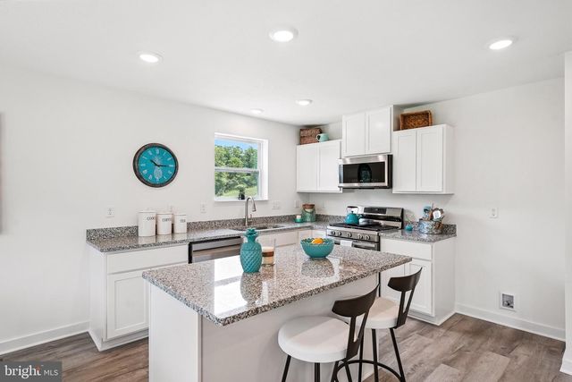 100 REGENT CIRCLE, Hagerstown, MD 21742