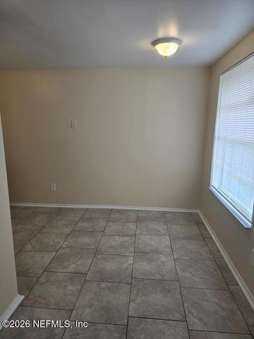 2626 GIFFORD Avenue B, Orange Park, FL 32065
