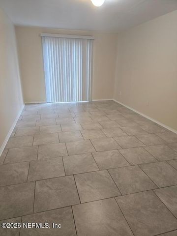 2626 GIFFORD Avenue B, Orange Park, FL 32065