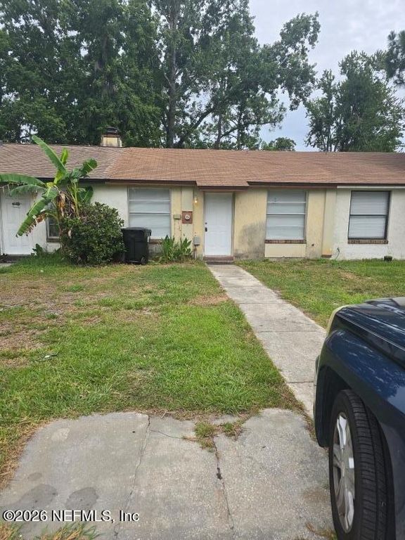 2626 GIFFORD Avenue B, Orange Park, FL 32065