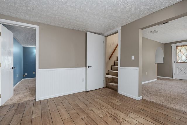 31 Clarksville Road, Corwin Village, OH 45068