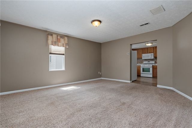 31 Clarksville Road, Corwin Village, OH 45068