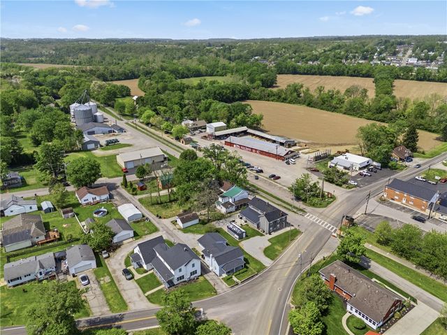 31 Clarksville Road, Corwin Village, OH 45068