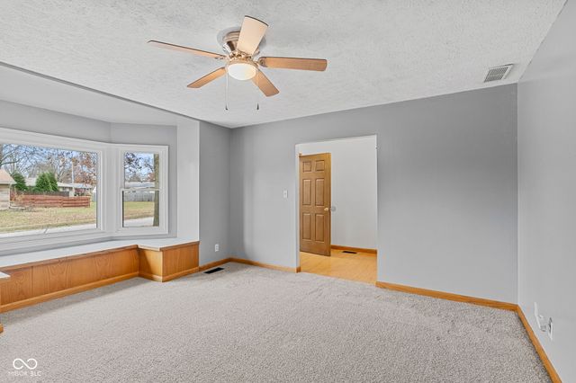 2235 Hargan Drive, Madison, IN 47250