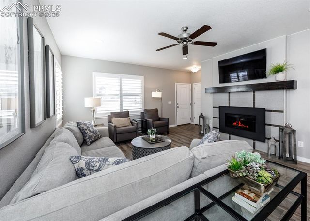 1909 Medici Lane, Colorado Springs, CO 80921