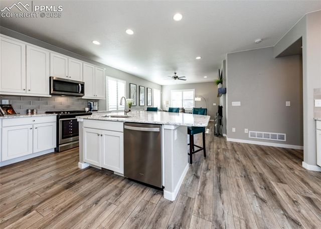 1909 Medici Lane, Colorado Springs, CO 80921