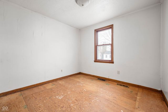 2915 Central Avenue, Anderson, IN 46016