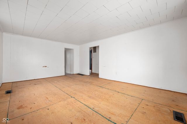 2915 Central Avenue, Anderson, IN 46016