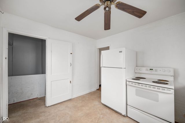 2915 Central Avenue, Anderson, IN 46016